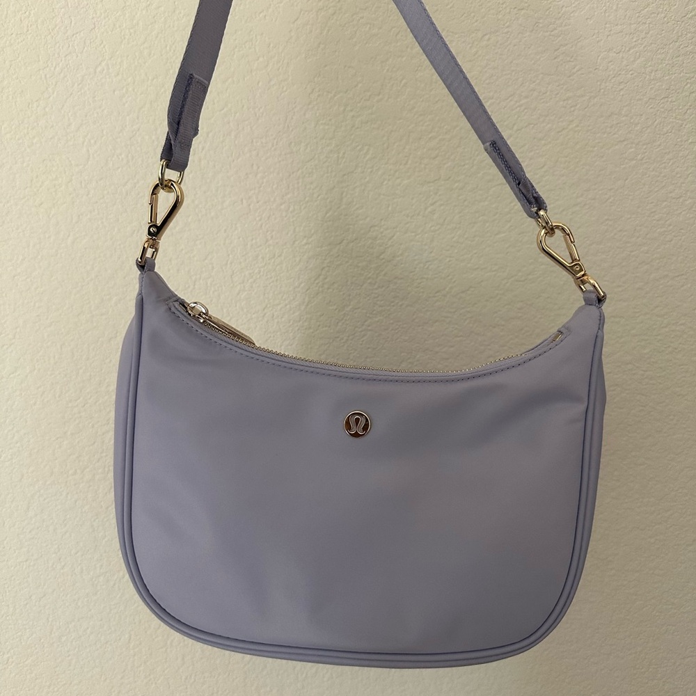 Lululemon Athletica Light Gray Shoulder Bag
